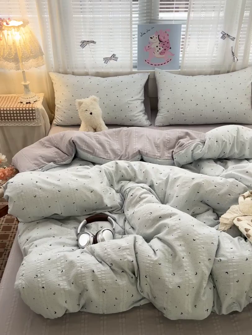 91家纺网 家纺一手货源 找家纺 王朝国际 2026新款A类彩竺棉印花四件套 星空蓝