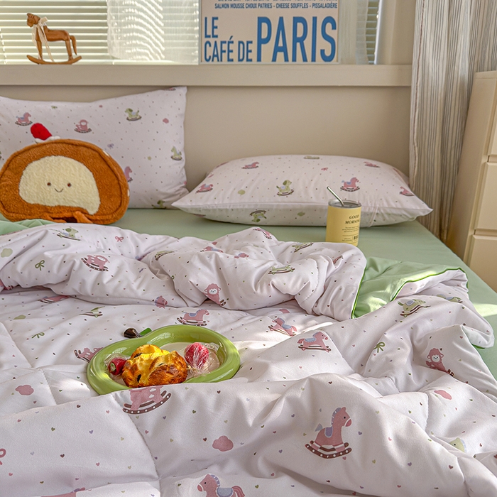 91家纺网 家纺一手货源 找家纺 老帅的工厂店 2026新款A类水洗皱皱纱7A抑菌夏被夏凉被空调被 木马小趣