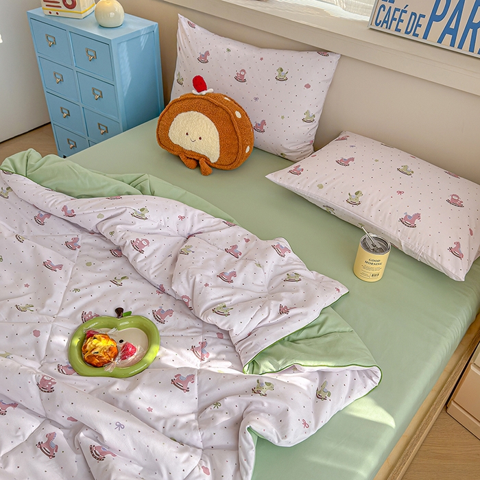 91家纺网 家纺一手货源 找家纺 老帅的工厂店 2026新款A类水洗皱皱纱7A抑菌夏被夏凉被空调被 木马小趣