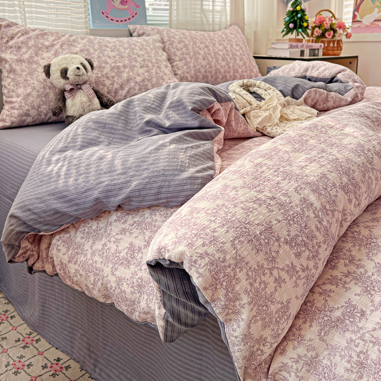 91家纺网 家纺一手货源 找家纺 王朝国际 2026新款A类彩竺棉印花四件套 紫丁香