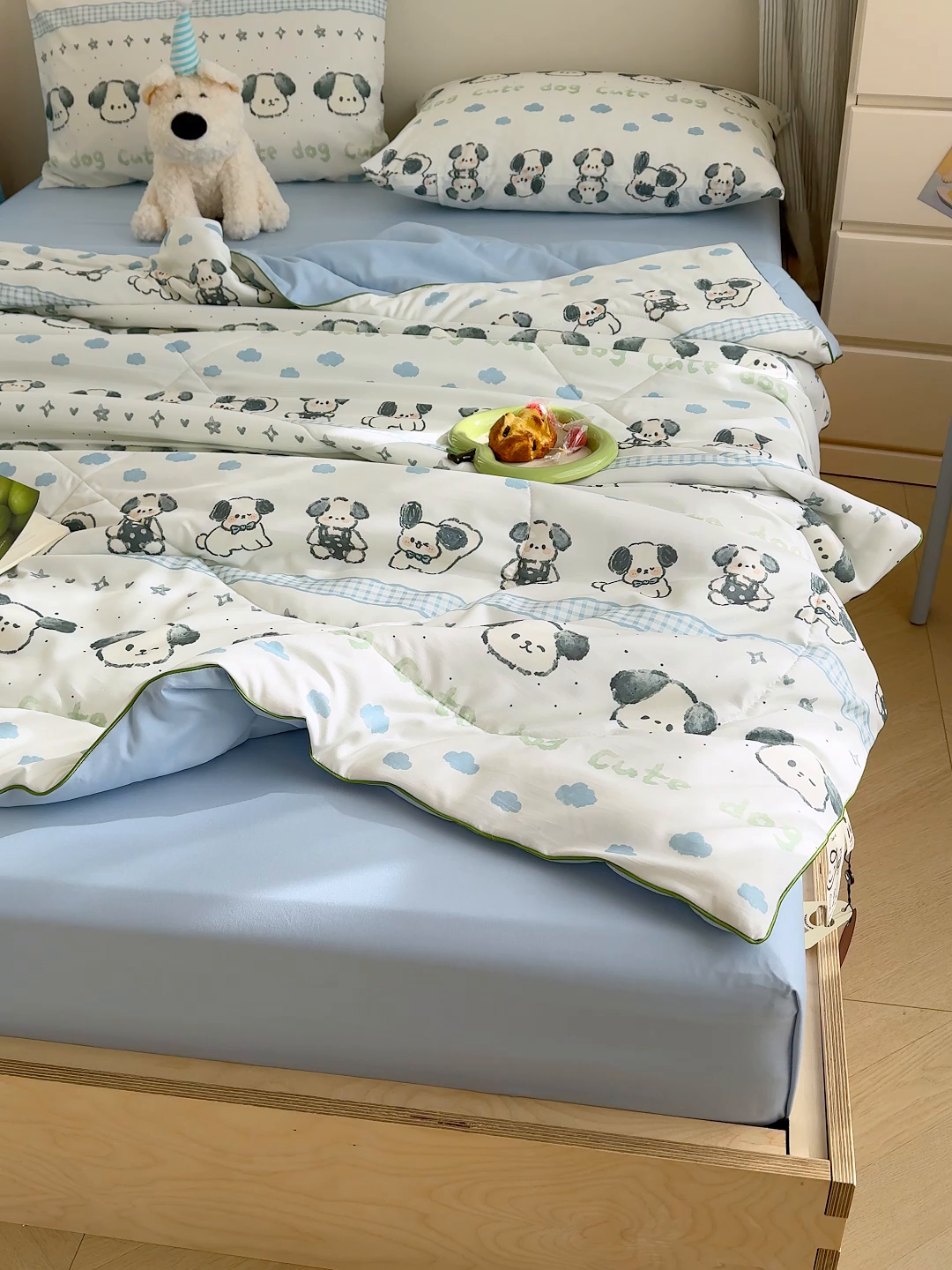 91家纺网 家纺一手货源 找家纺 老帅的工厂店 2026新款A类水洗皱皱纱7A抑菌夏被夏凉被空调被 小狗云朵梦