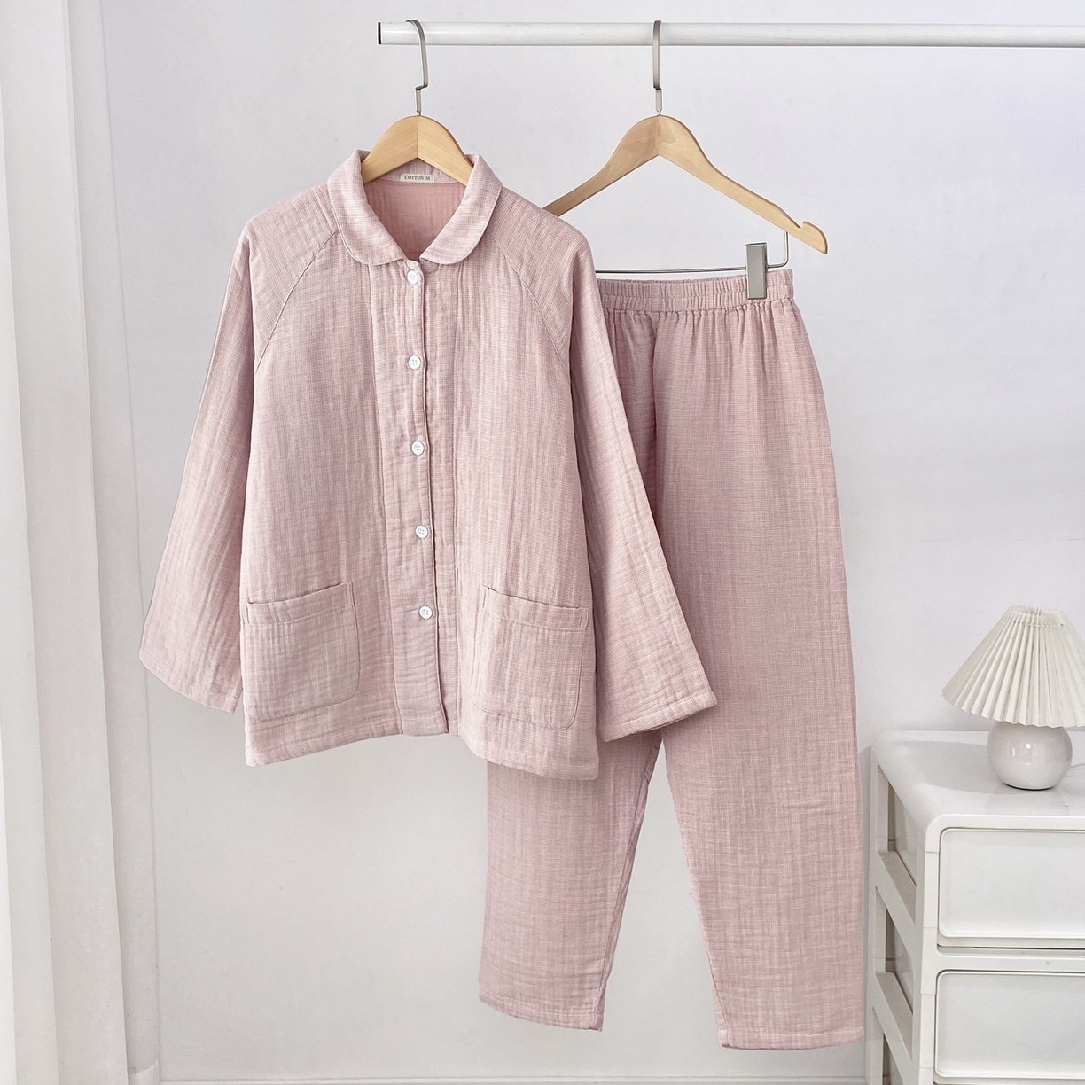 91家纺网 家纺一手货源 找家纺 （总）双层纱家居 2026新款全棉色织精梳赛罗精密纺糖果四层纱睡衣