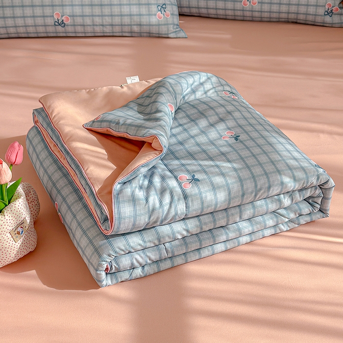 91家纺网 家纺一手货源 找家纺 老帅的工厂店 2026新款A类水洗皱皱纱7A抑菌夏被夏凉被空调被 小樱桃