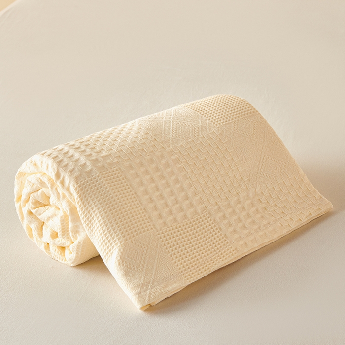 91家纺网 家纺一手货源 找家纺 悦然毛巾被 2026新款华夫格全棉纱布毛巾被夏凉被空调被 静居织语杏白