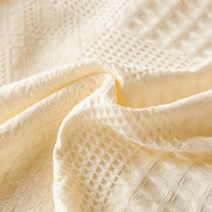 91家纺网 家纺一手货源 找家纺 悦然毛巾被 2026新款华夫格全棉纱布毛巾被夏凉被空调被 静居织语杏白