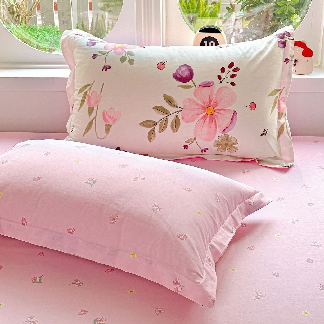 91家纺网 家纺一手货源 找家纺 恩泽家纺 2026新款13372ins全棉印花四件套单品系列-单枕套 淡香春意