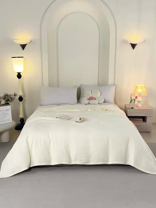 91家纺网 家纺一手货源 找家纺 悦然毛巾被 2026新款华夫格全棉纱布毛巾被夏凉被空调被 静居织语杏白