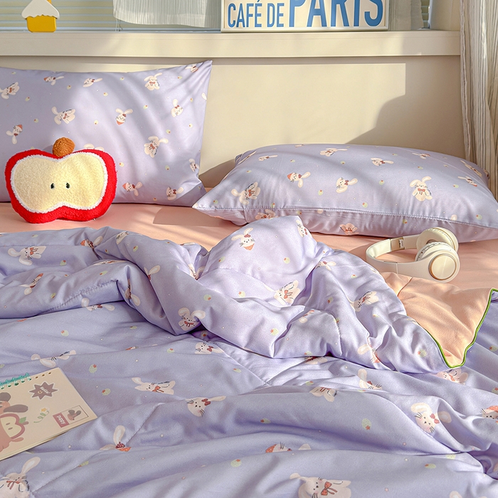 91家纺网 家纺一手货源 找家纺 老帅的工厂店 2026新款A类水洗皱皱纱7A抑菌夏被夏凉被空调被 云间兔花