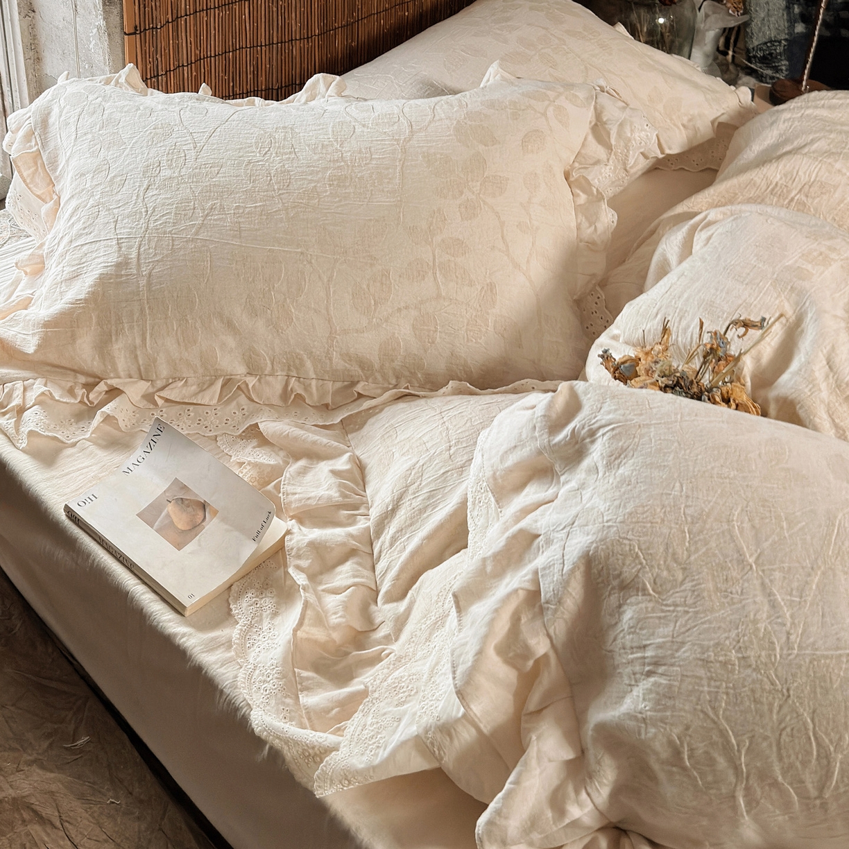 91家纺网 家纺一手货源 找家纺 澳萝拉 2026新款A类双层花边棉麻提花四件套 草木集