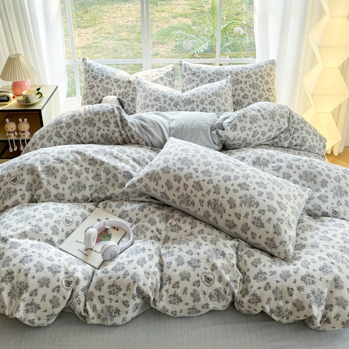 91家纺网 家纺一手货源 找家纺 王朝国际 2026新款时尚印花棉纱四件套 花蝶