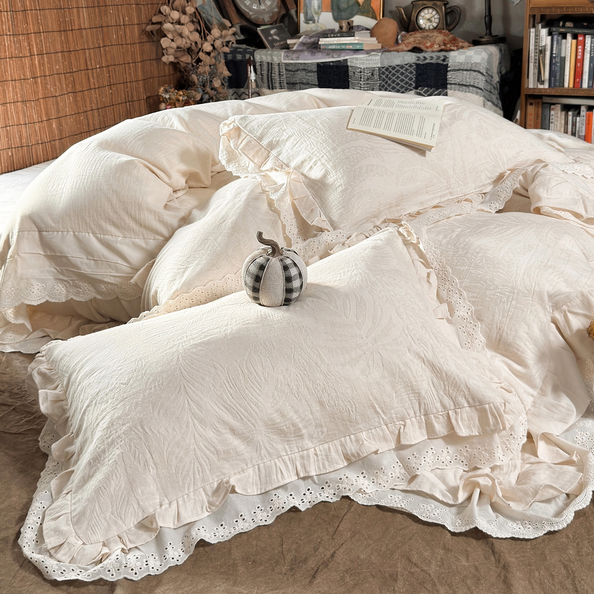 91家纺网 家纺一手货源 找家纺 澳萝拉 2026新款A类双层花边棉麻提花四件套 仲夏叶