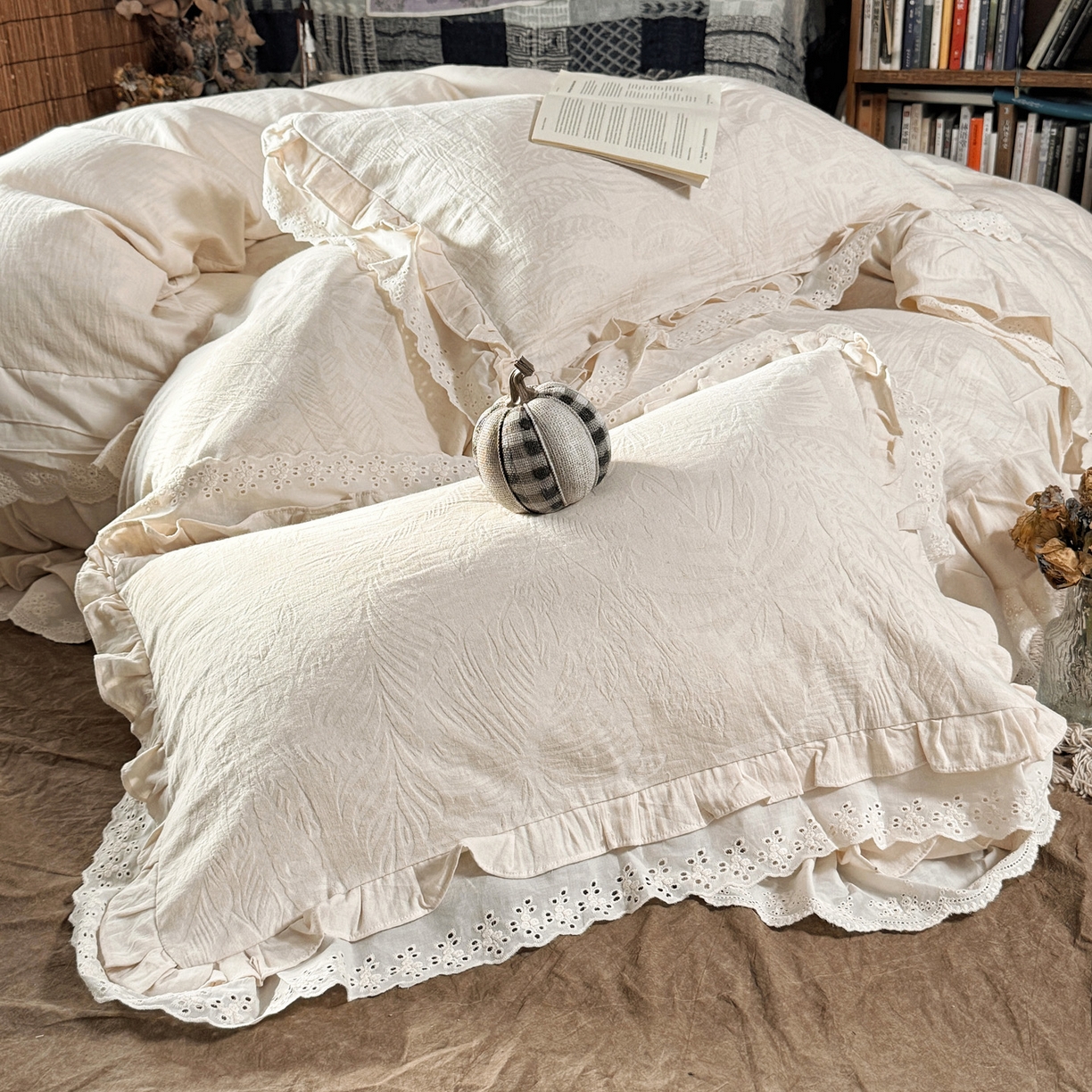 91家纺网 家纺一手货源 找家纺 澳萝拉 2026新款A类双层花边棉麻提花四件套 仲夏叶