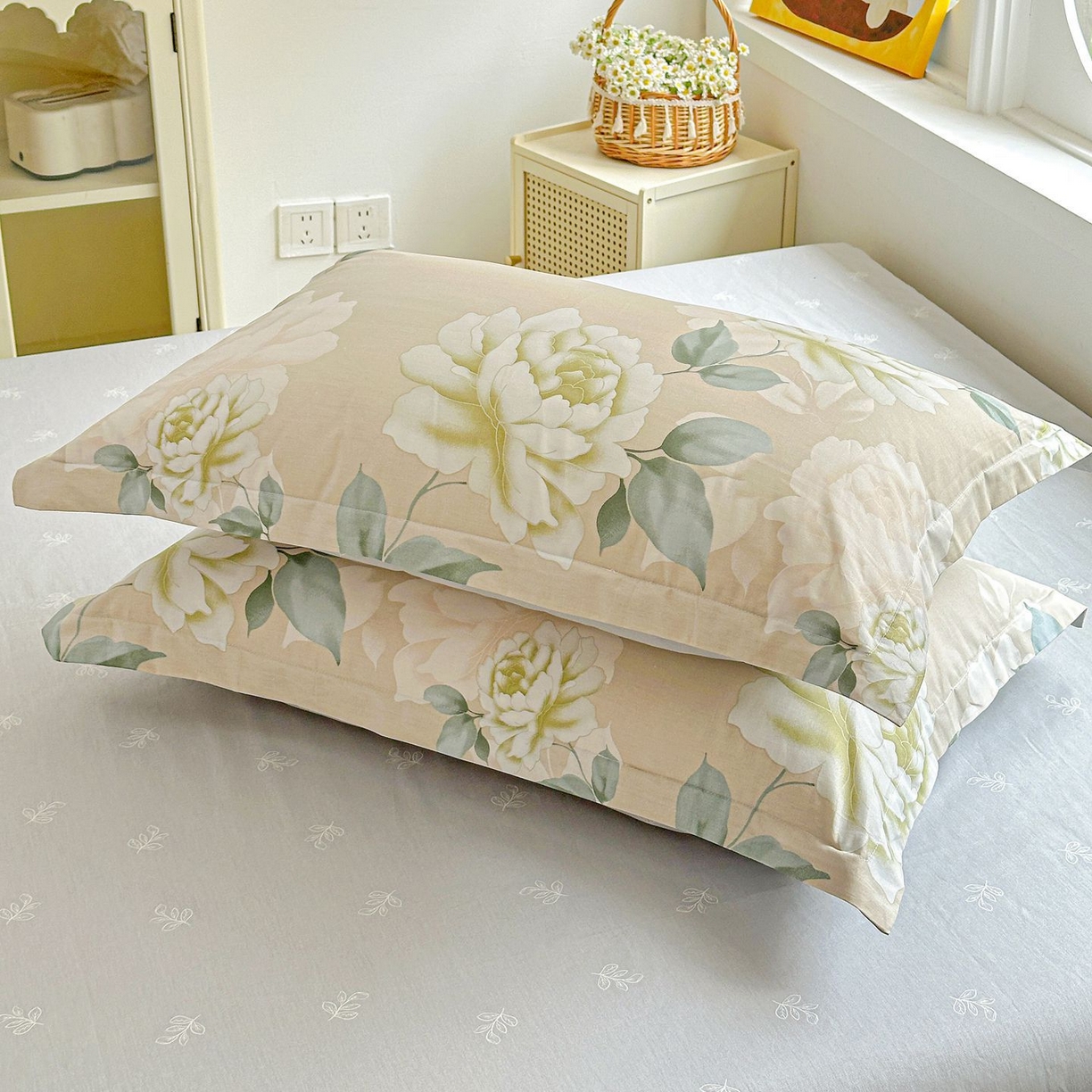 91家纺网 家纺一手货源 找家纺 恩泽家纺 2026新款13372ins全棉印花四件套单品系列-单枕套 花开宿语