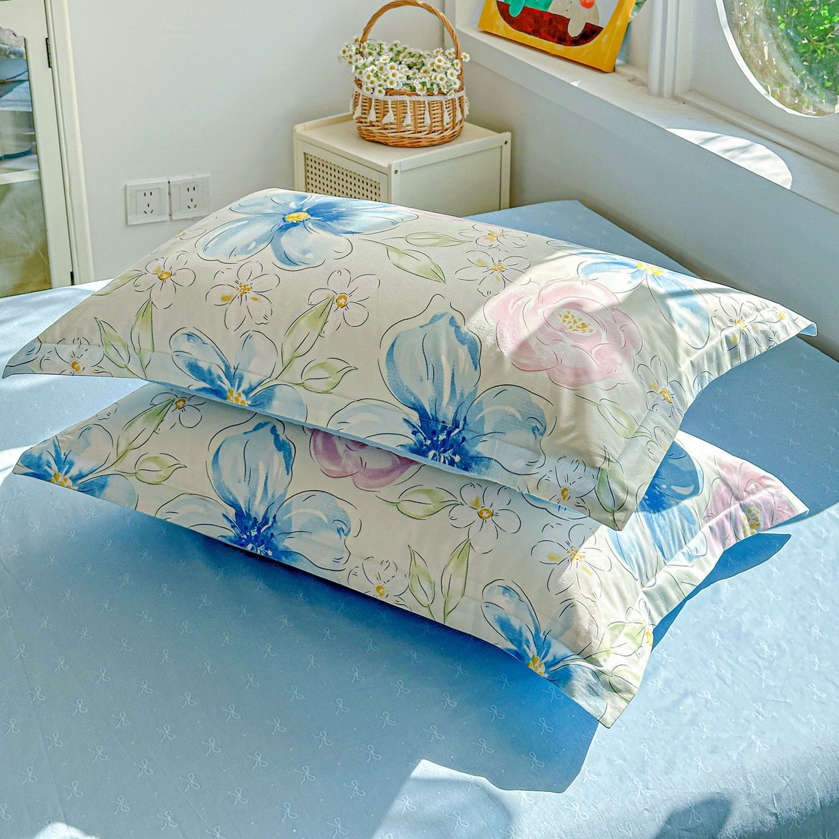 91家纺网 家纺一手货源 找家纺 恩泽家纺 2026新款13372ins全棉印花四件套单品系列-单枕套 花影间