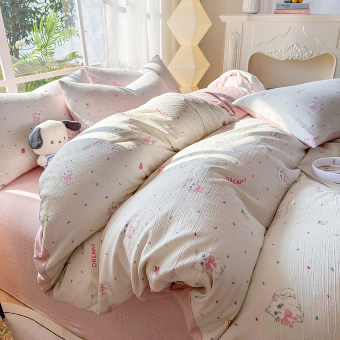 91家纺网 家纺一手货源 找家纺 王朝国际 2026新款时尚印花棉纱四件套 奶芙喵