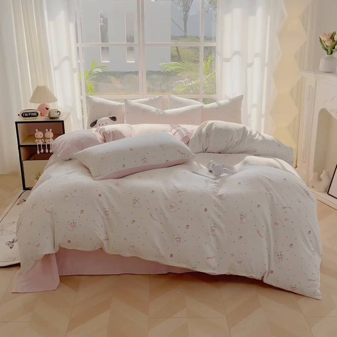 91家纺网 家纺一手货源 找家纺 王朝国际 2026新款时尚印花棉纱四件套 奶芙喵