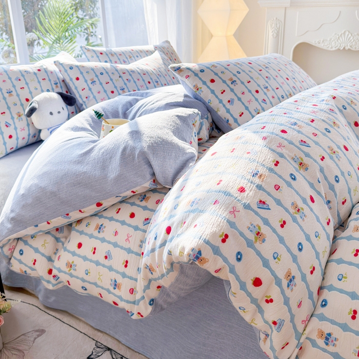 91家纺网 家纺一手货源 找家纺 王朝国际 2026新款时尚印花棉纱四件套 小熊派对