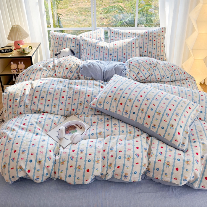 91家纺网 家纺一手货源 找家纺 王朝国际 2026新款时尚印花棉纱四件套 小熊派对