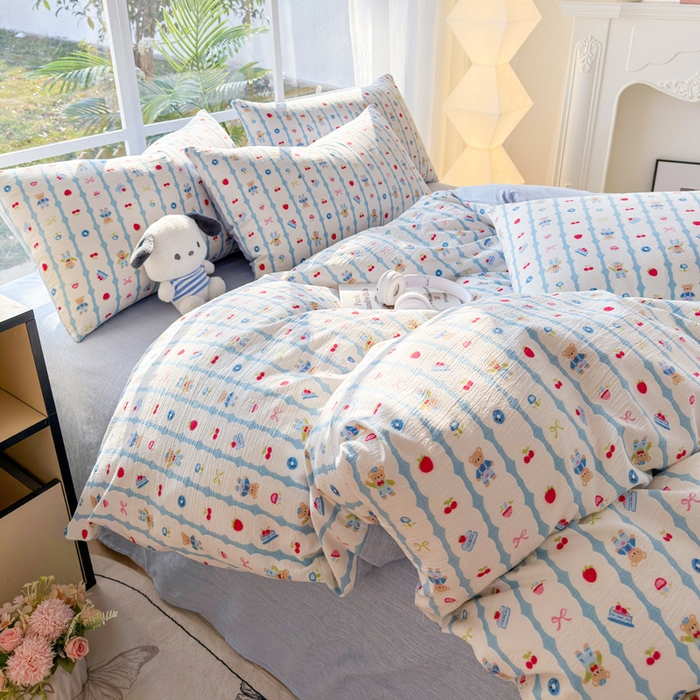 91家纺网 家纺一手货源 找家纺 王朝国际 2026新款时尚印花棉纱四件套 小熊派对