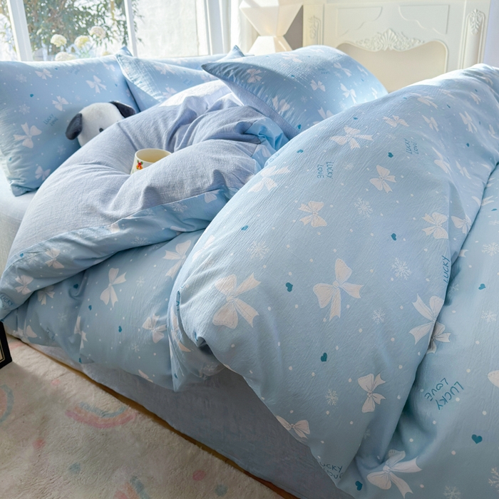 91家纺网 家纺一手货源 找家纺 王朝国际 2026新款时尚印花棉纱四件套 月光蝶