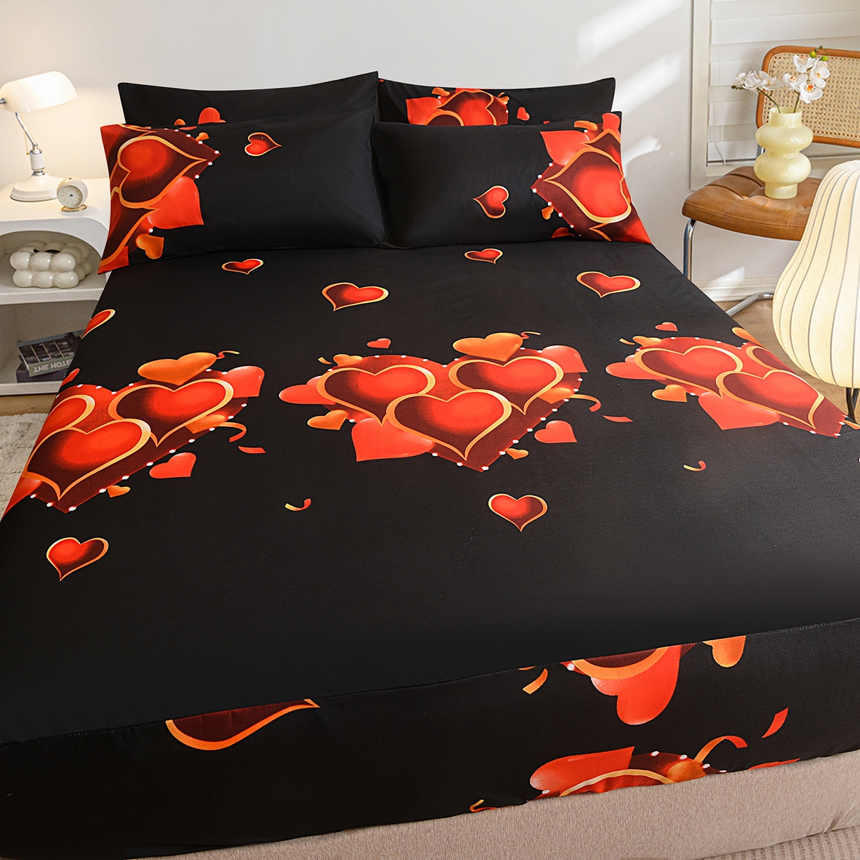 91家纺网 家纺一手货源 找家纺 柏钧家纺 2026新款万圣节元素85g芦荟棉外贸尺寸可定制单品床笠跨境直播床笠三件套 黑心