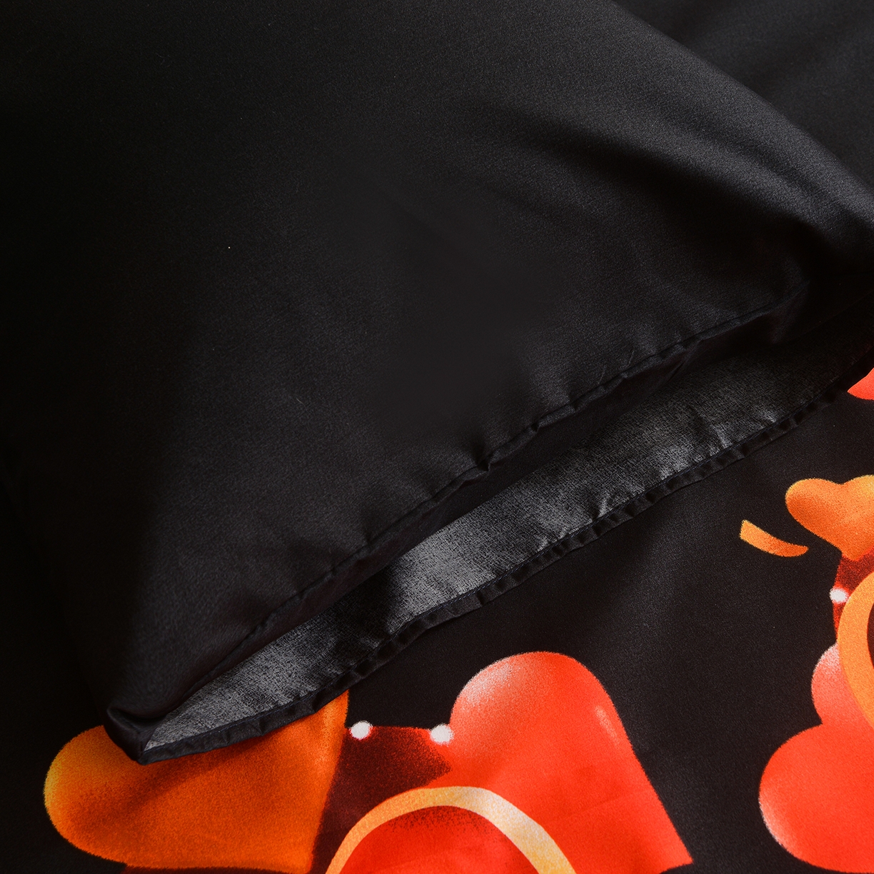 91家纺网 家纺一手货源 找家纺 柏钧家纺 2026新款万圣节元素85g芦荟棉外贸尺寸可定制单品床笠跨境直播床笠三件套 黑心