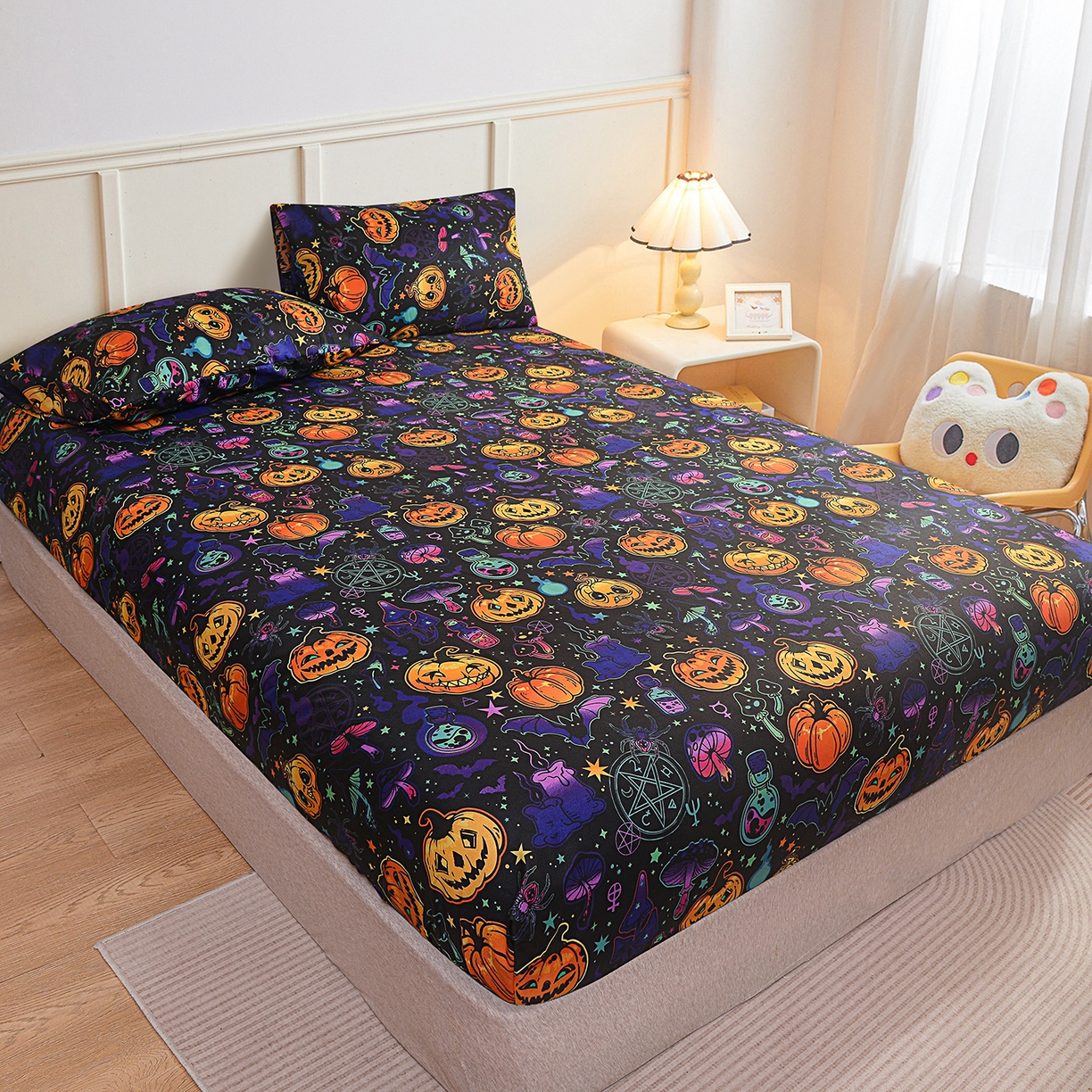 91家纺网 家纺一手货源 找家纺 柏钧家纺 2026新款万圣节元素85g芦荟棉外贸尺寸可定制单品床笠跨境直播床笠三件套 万圣节南瓜