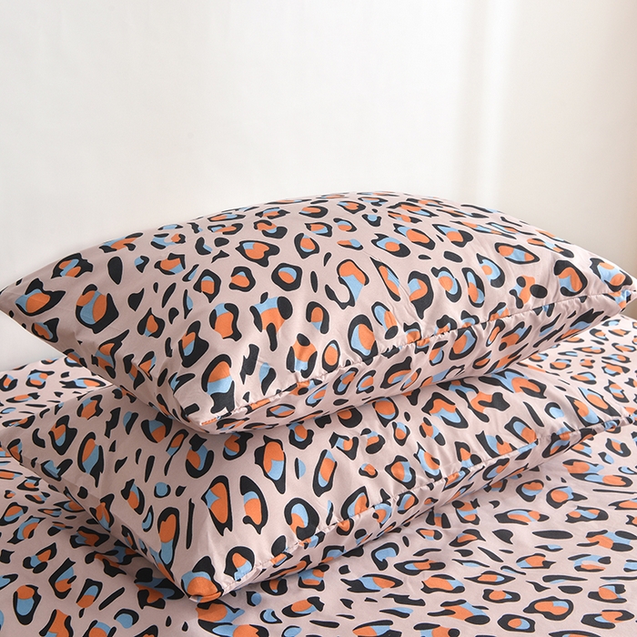 91家纺网 家纺一手货源 找家纺 柏钧家纺 2026豹纹田园风外贸跨境电商热销款印花套件系列--单品被套被套单件 粉红豹