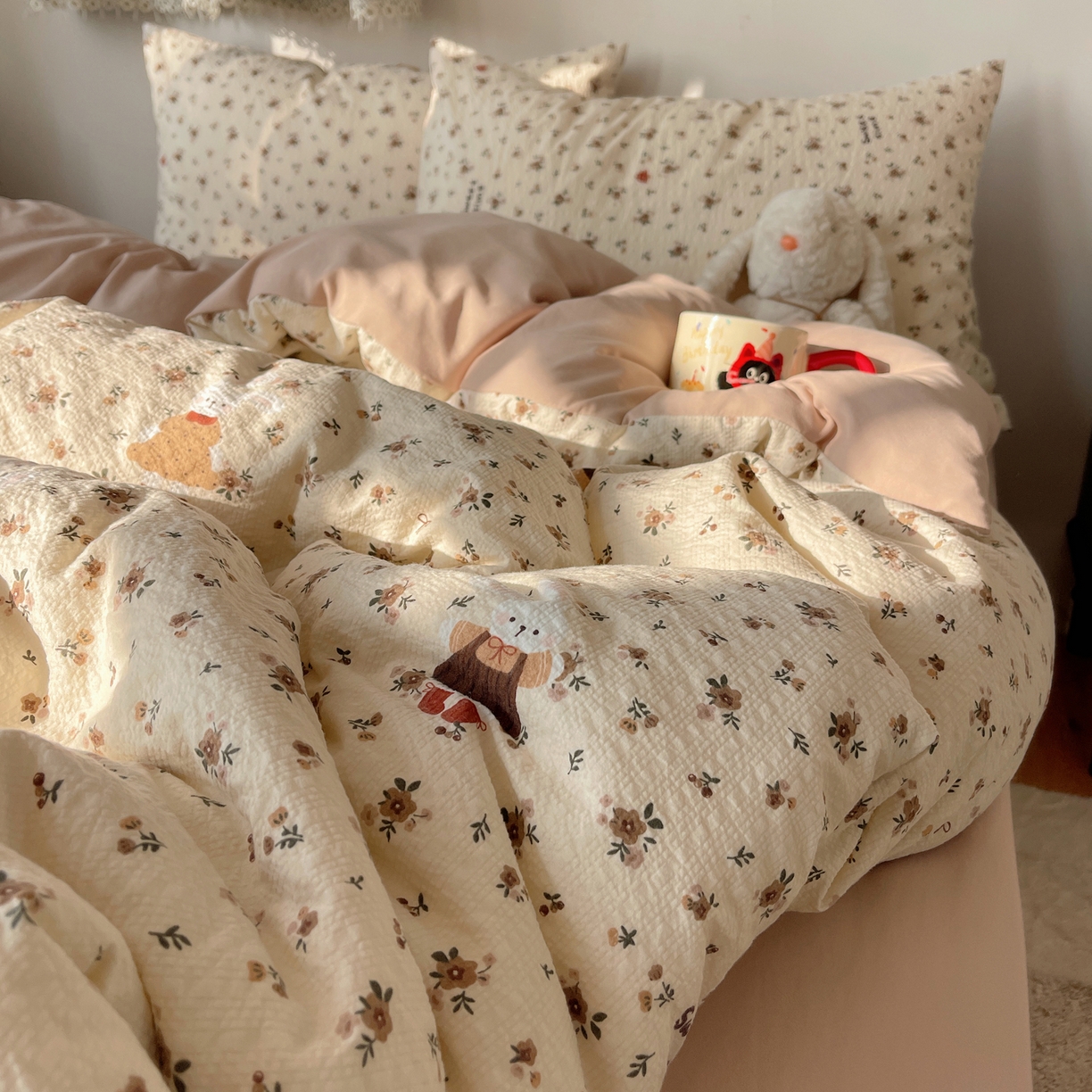 91家纺网 家纺一手货源 找家纺 沐芷 2026 高克重110g泡芙棉四件套A类床上用品被套宿舍床单三件套【提供买家秀】 咖兔花园