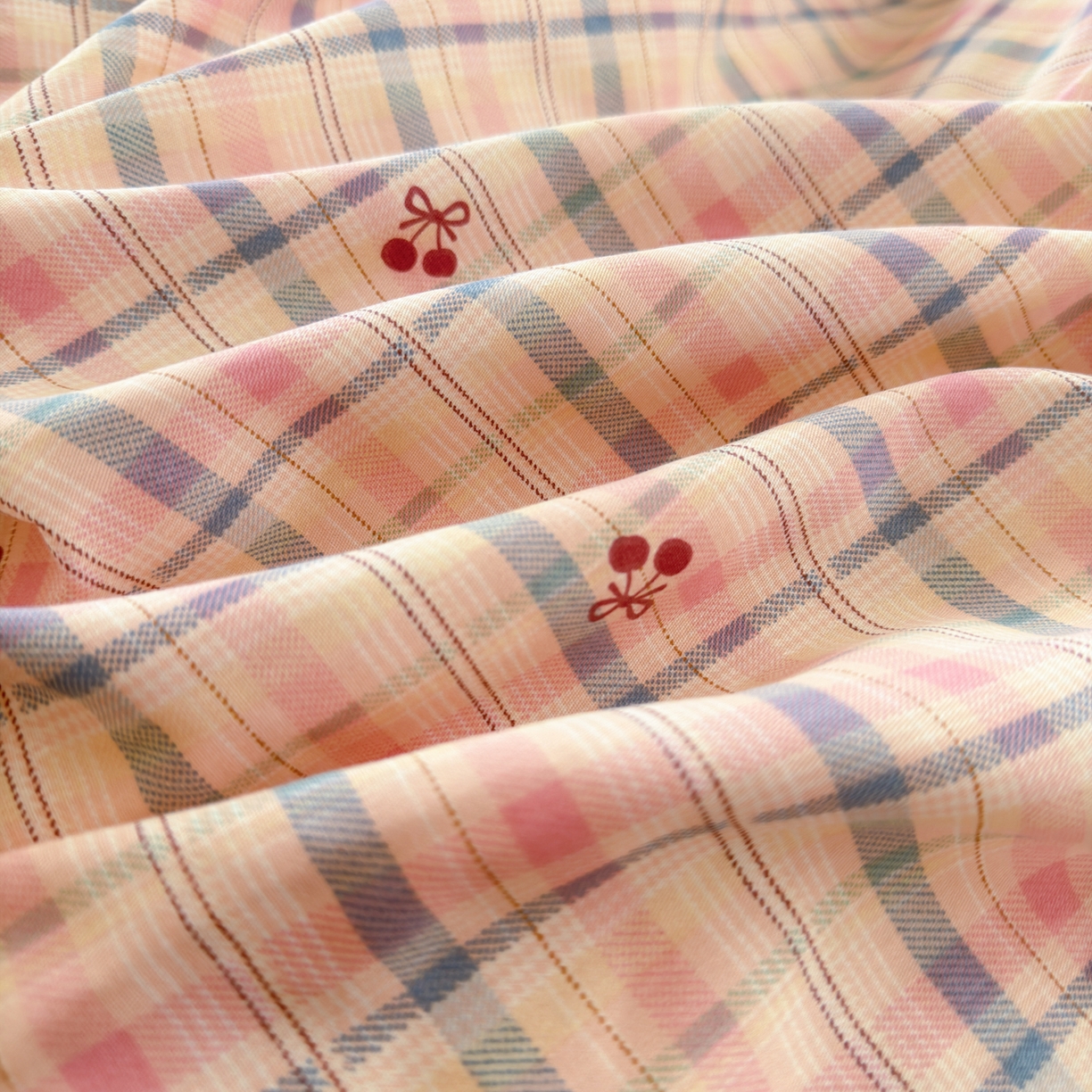 91家纺网 家纺一手货源 找家纺 乐童家纺 2026新款纯棉双层花边小清新系列四件套 樱桃窗台