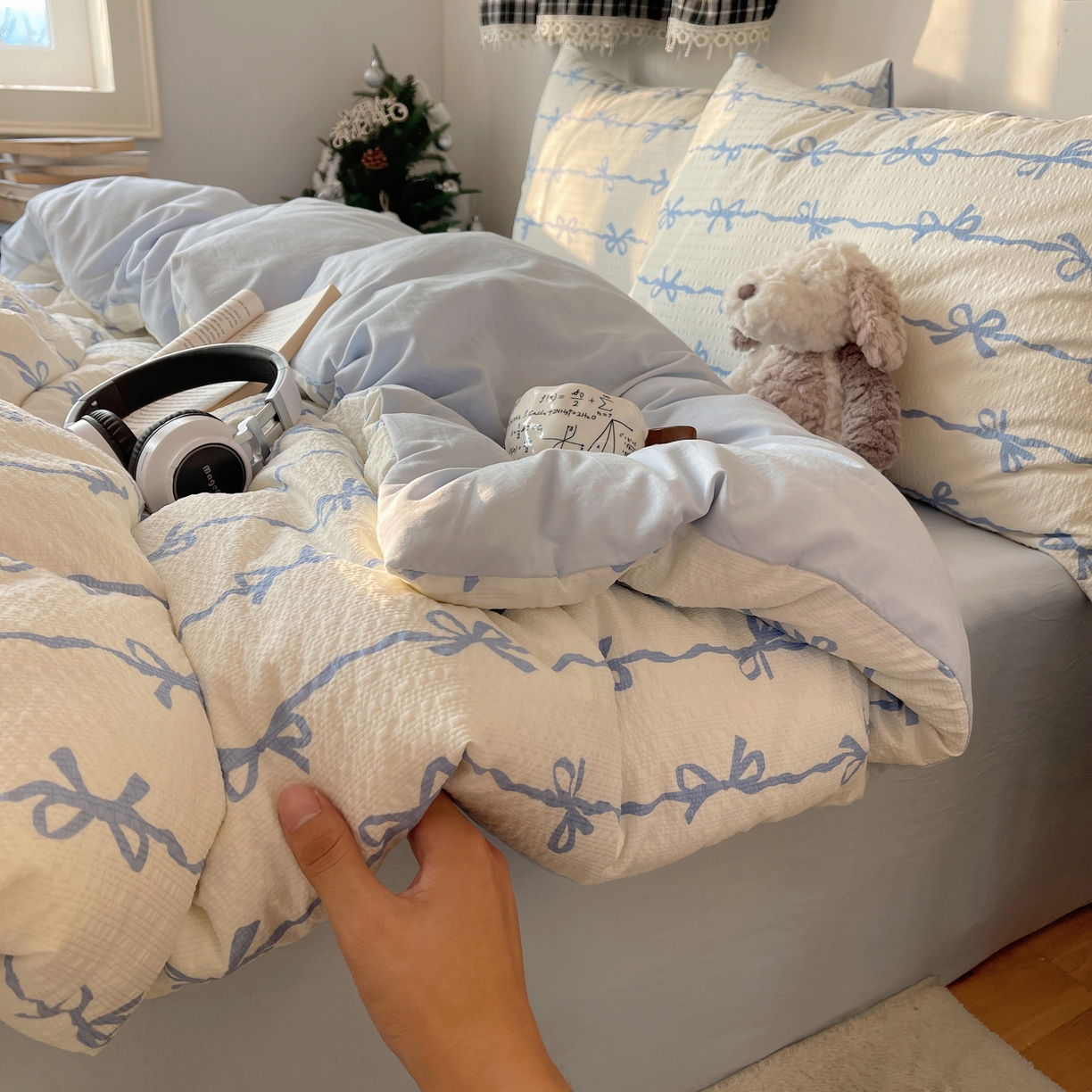 91家纺网 家纺一手货源 找家纺 沐芷 2026 高克重110g泡芙棉四件套A类床上用品被套宿舍床单三件套【提供买家秀】 蓝丝带