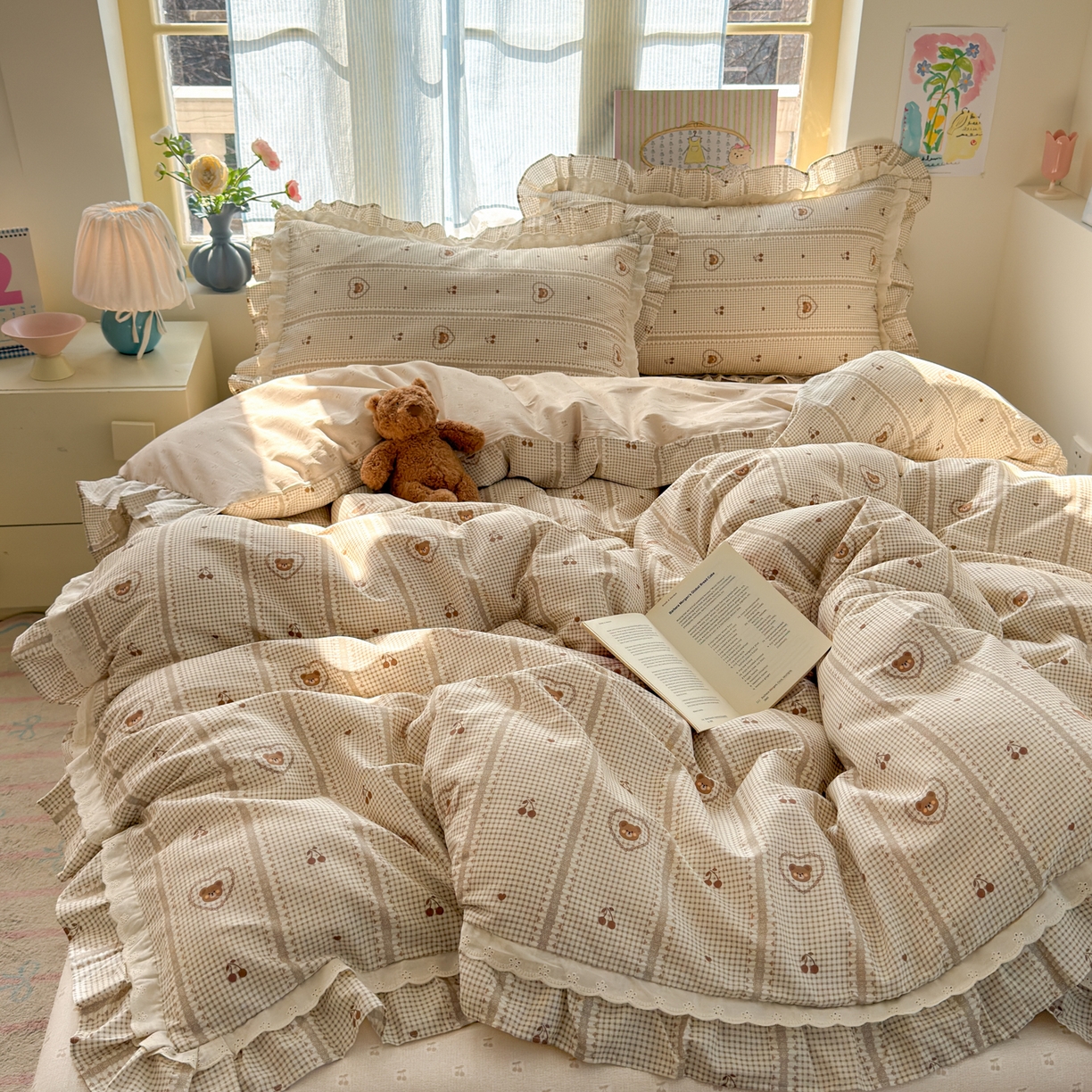 91家纺网 家纺一手货源 找家纺 乐童家纺 2026新款纯棉双层花边小清新系列四件套 熊熊相册