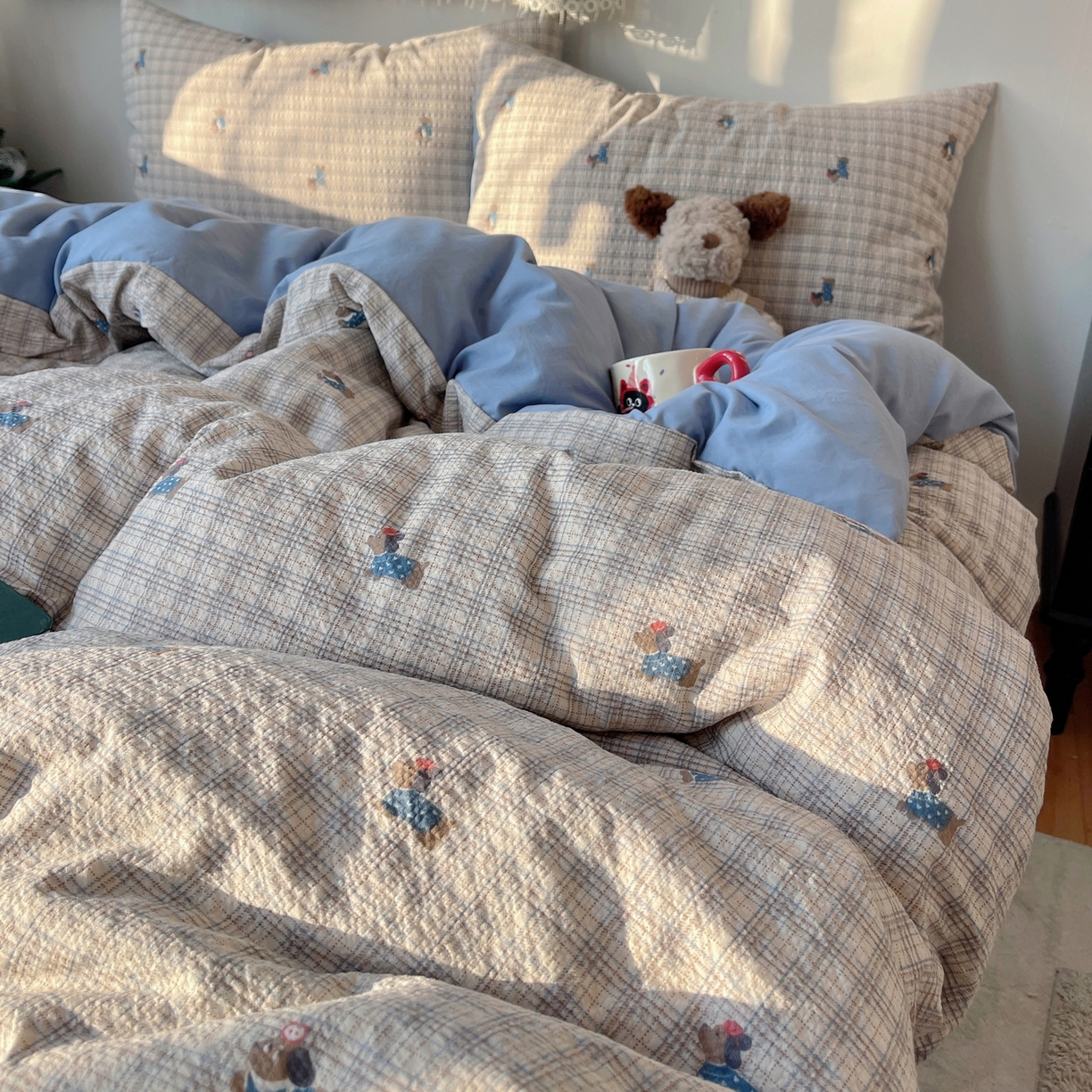 91家纺网 家纺一手货源 找家纺 沐芷 2026 高克重110g泡芙棉四件套A类床上用品被套宿舍床单三件套【提供买家秀】 别看小狗