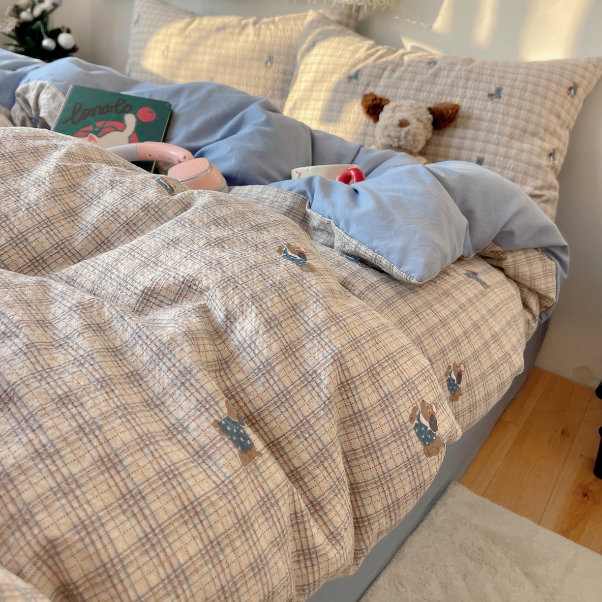 91家纺网 家纺一手货源 找家纺 沐芷 2026 高克重110g泡芙棉四件套A类床上用品被套宿舍床单三件套【提供买家秀】 别看小狗