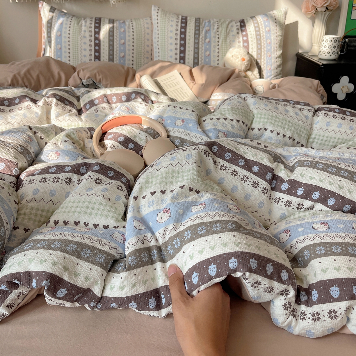 91家纺网 家纺一手货源 找家纺 沐芷 2026 高克重110g泡芙棉四件套A类床上用品被套宿舍床单三件套【提供买家秀】 猫咪集合