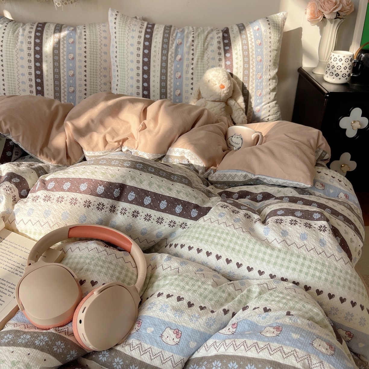 91家纺网 家纺一手货源 找家纺 沐芷 2026 高克重110g泡芙棉四件套A类床上用品被套宿舍床单三件套【提供买家秀】 猫咪集合