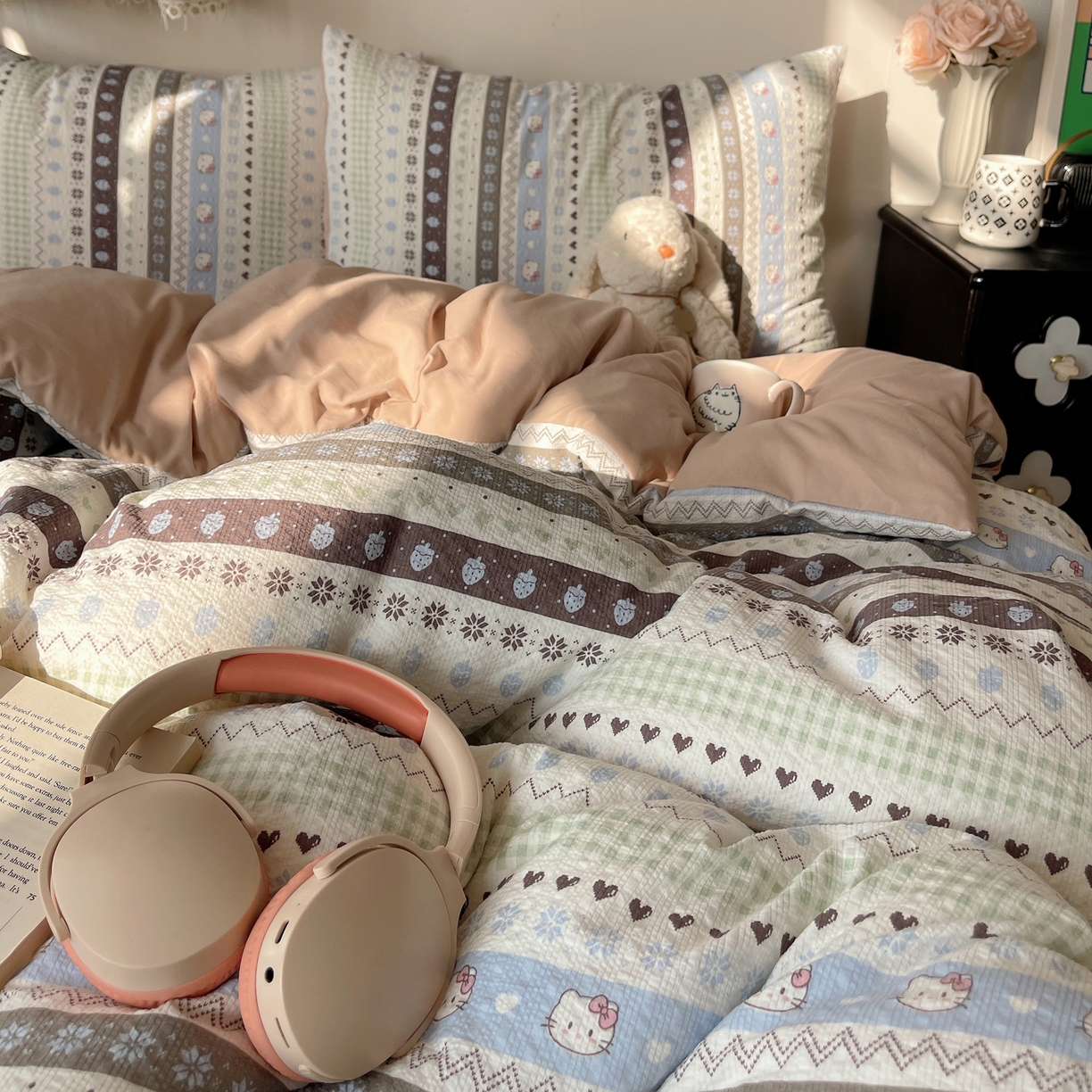 91家纺网 家纺一手货源 找家纺 沐芷 2026 高克重110g泡芙棉四件套A类床上用品被套宿舍床单三件套【提供买家秀】 猫咪集合