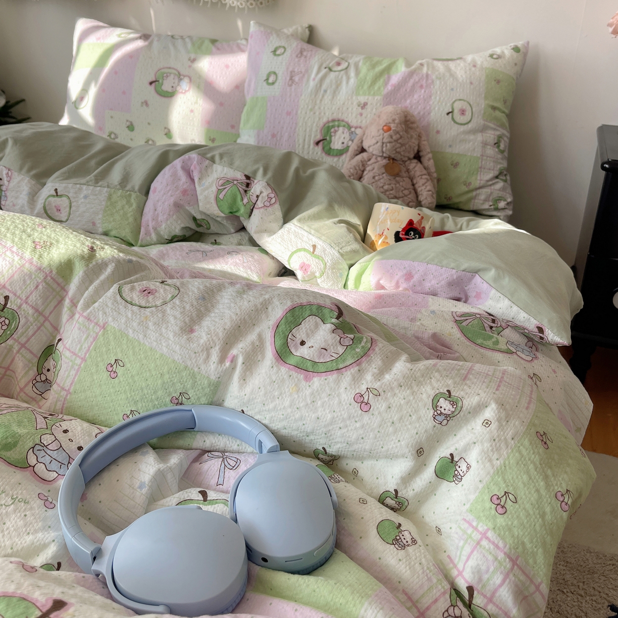 91家纺网 家纺一手货源 找家纺 沐芷 2026 高克重110g泡芙棉四件套A类床上用品被套宿舍床单三件套【提供买家秀】 青苹果乐园