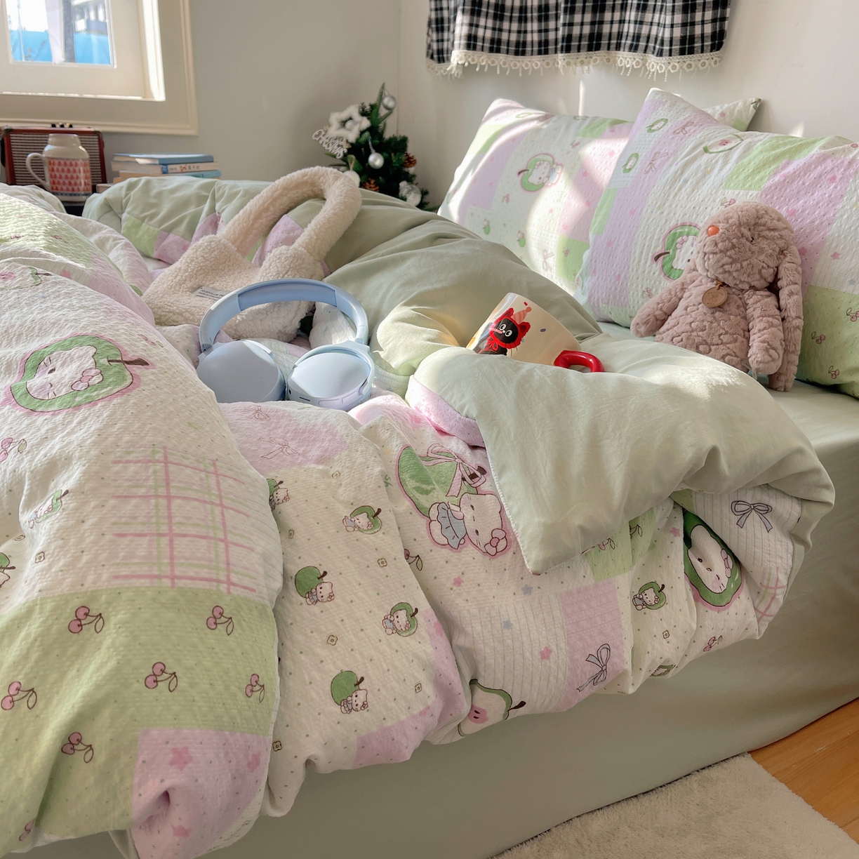 91家纺网 家纺一手货源 找家纺 沐芷 2026 高克重110g泡芙棉四件套A类床上用品被套宿舍床单三件套【提供买家秀】 青苹果乐园