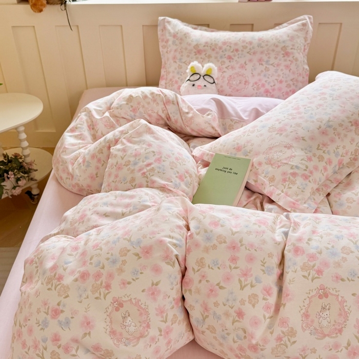 91家纺网 家纺一手货源 找家纺 简冠家纺 2026新款12868印花全棉四件套纯棉四件套 碎花拾影