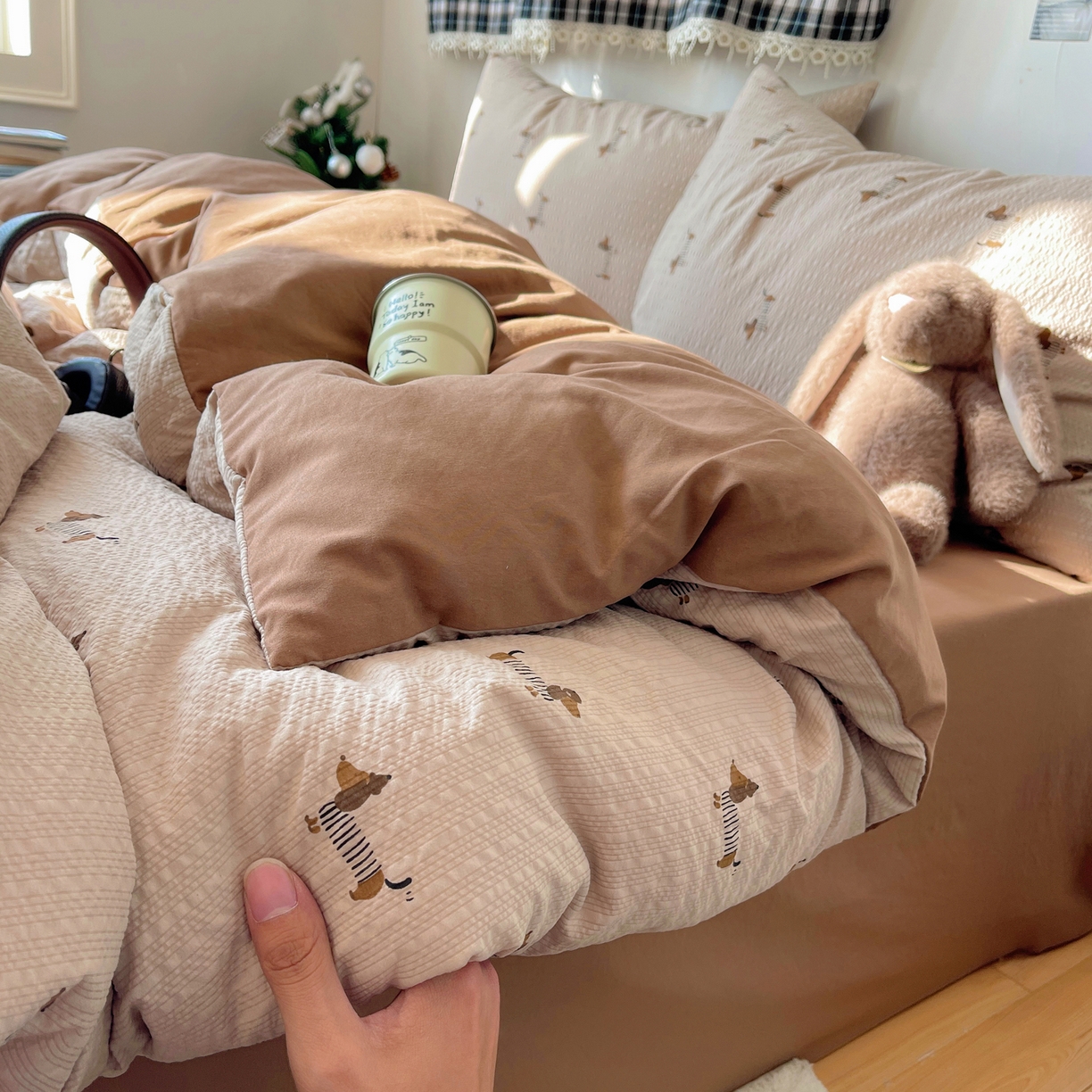 91家纺网 家纺一手货源 找家纺 沐芷 2026 高克重110g泡芙棉四件套A类床上用品被套宿舍床单三件套【提供买家秀】 线条腊肠狗