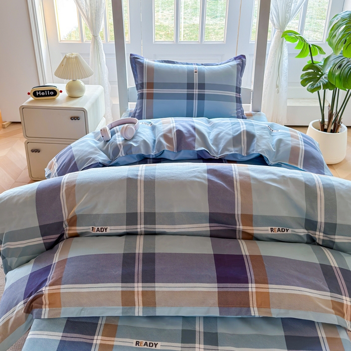 91家纺网 家纺一手货源 找家纺 简冠 开学季2025植物羊绒学生宿舍上下铺学生三件套学生床垫被子被芯大礼包彩韵