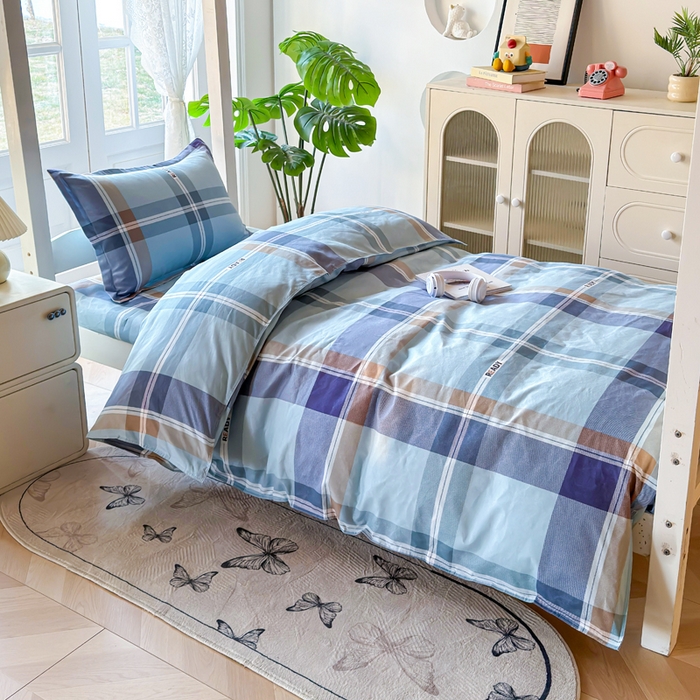 91家纺网 家纺一手货源 找家纺 简冠 开学季2025植物羊绒学生宿舍上下铺学生三件套学生床垫被子被芯大礼包彩韵