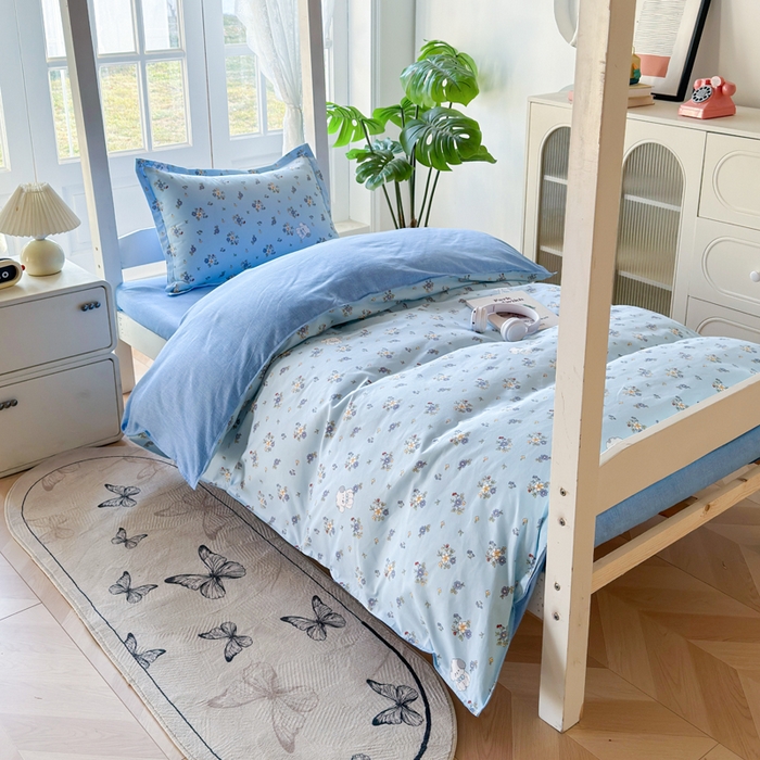 91家纺网 家纺一手货源 找家纺 简冠 开学季2025植物羊绒学生宿舍上下铺学生三件套学生床垫被子被芯大礼包嘟都宝贝