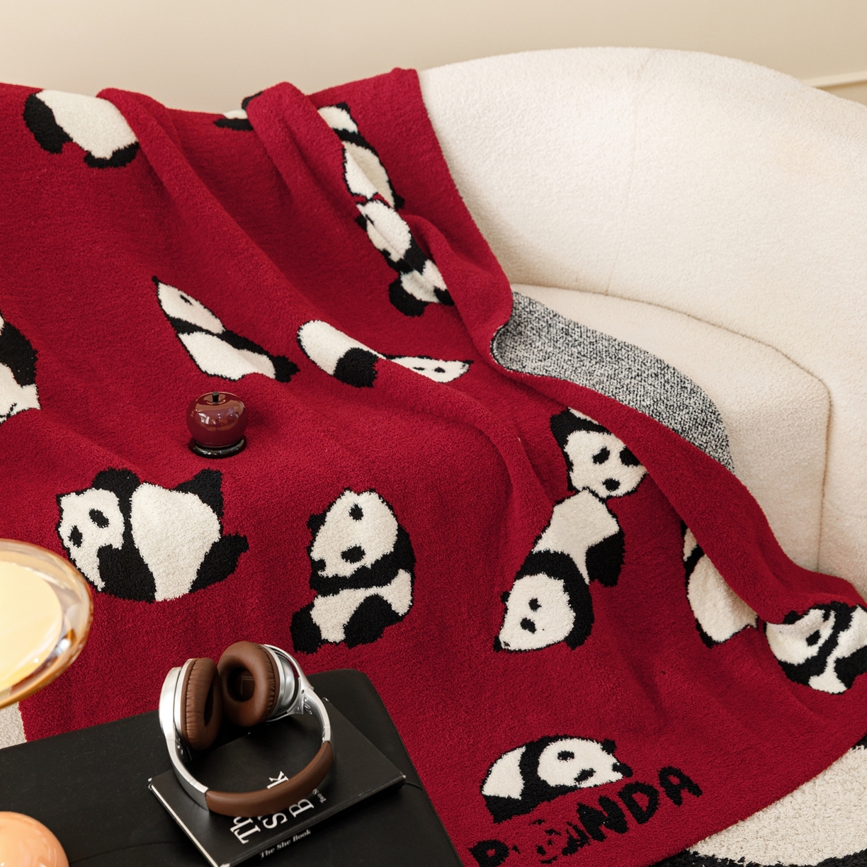 91家纺网 家纺一手货源 找家纺 瑞米家居 2026新款多功能半边绒盖毯毛毯毯子 熊猫-红