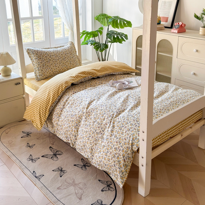 91家纺网 家纺一手货源 找家纺 简冠 开学季2025植物羊绒学生宿舍上下铺学生三件套学生床垫被子被芯大礼包花野仙踪