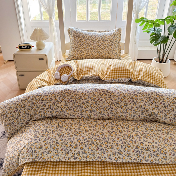 91家纺网 家纺一手货源 找家纺 简冠 开学季2025植物羊绒学生宿舍上下铺学生三件套学生床垫被子被芯大礼包花野仙踪