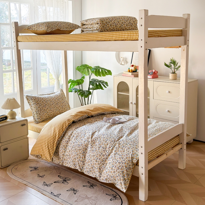 91家纺网 家纺一手货源 找家纺 简冠 开学季2025植物羊绒学生宿舍上下铺学生三件套学生床垫被子被芯大礼包花野仙踪