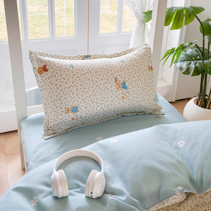 91家纺网 家纺一手货源 找家纺 简冠 开学季2025植物羊绒学生宿舍上下铺学生三件套学生床垫被子被芯大礼包快乐舞步