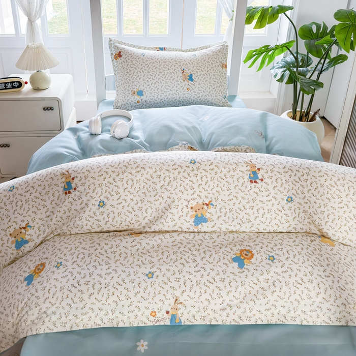 91家纺网 家纺一手货源 找家纺 简冠 开学季2025植物羊绒学生宿舍上下铺学生三件套学生床垫被子被芯大礼包快乐舞步